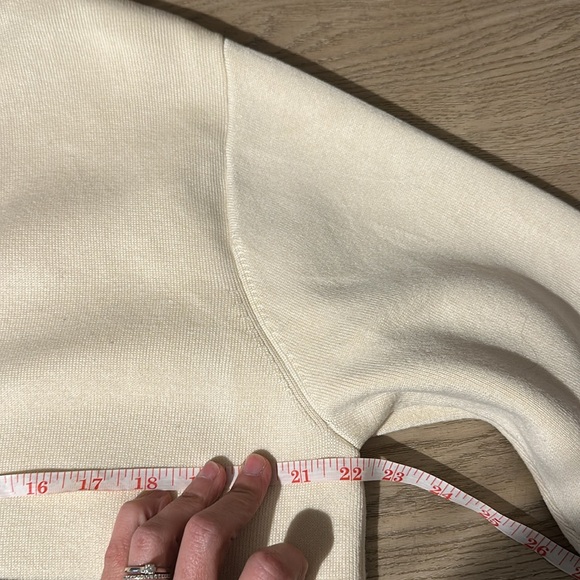 & Other Stories White and Black Cardigan - Picture 7 of 9